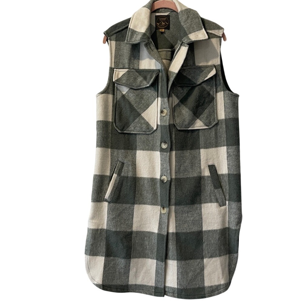 Outdoor Collection by 26 Int'l Sage Green Plaid Long Vest Small